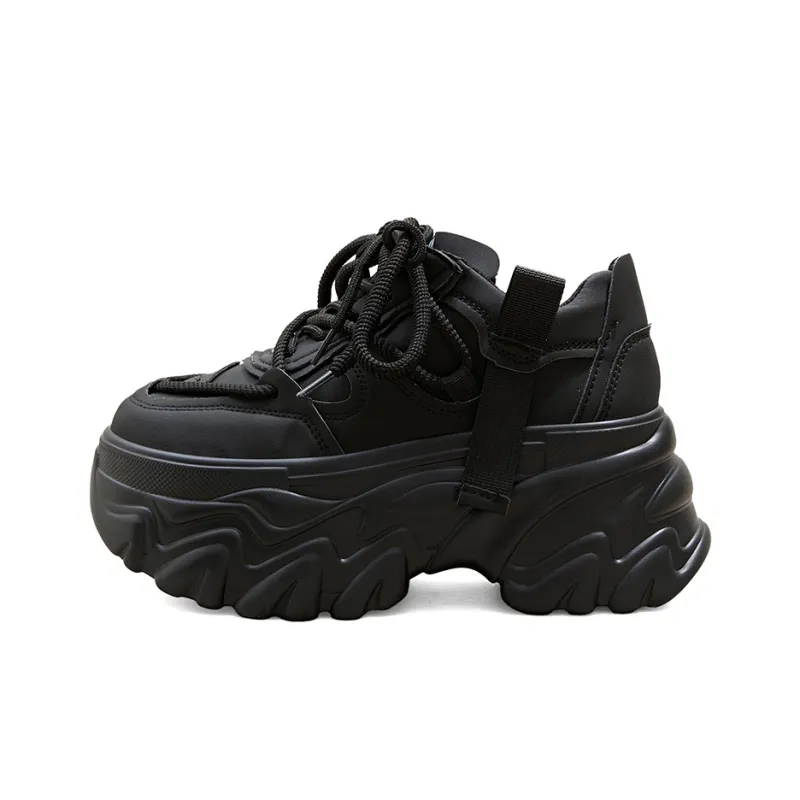 A Poinsettia Princess Low Top Chunky Sneakers Women's-6