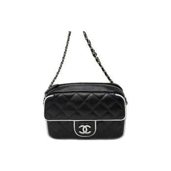 CHANEL Lambskin Crossbody Bag Shoulder Bag Small Size Women's Black