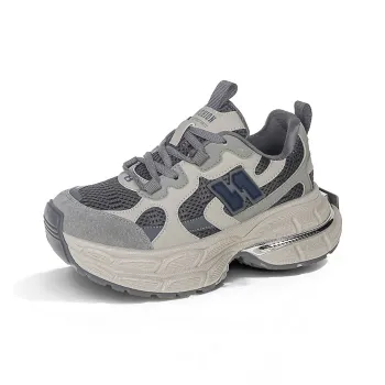 A Poinsettia Princess Low Top Chunky Sneakers Women's