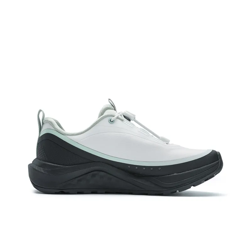 FILA WOLF Cushioning Wear-Resistant Low-Top Running Shoes Women's Standout White Asphalt Gray-1