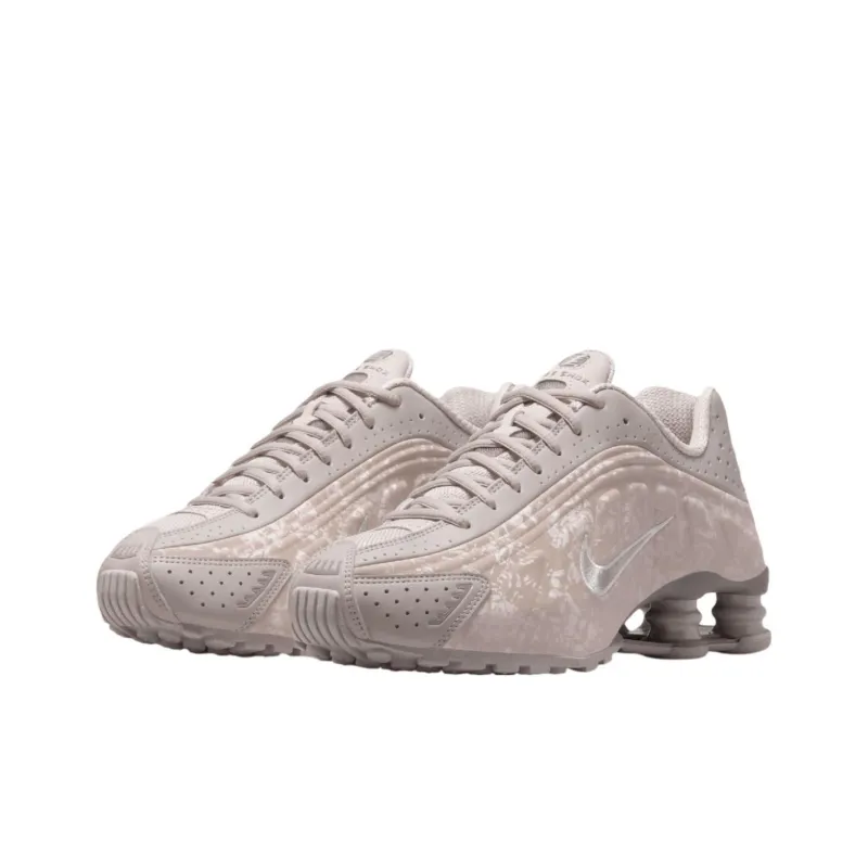 Nike Shox R4 Flat Pewter Floral Women's-2