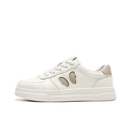 Spider King Slip Resistant Low Top Skateboard Shoes Women's Ecru