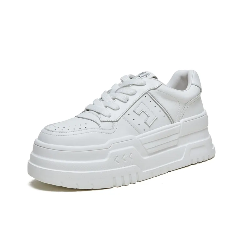 AQUASCUTUM Low-Top Skateboard Shoes Women's-1