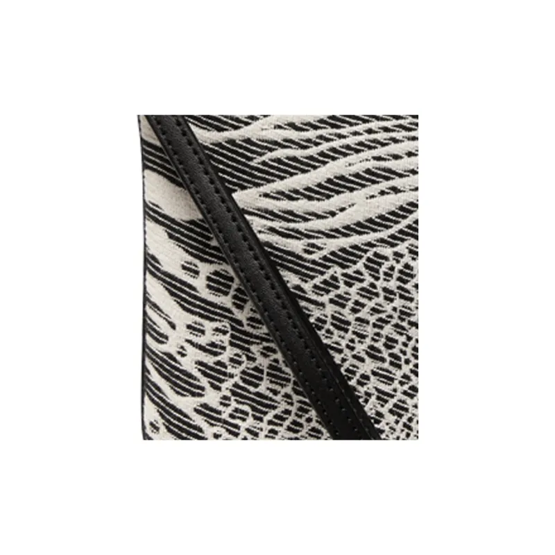 MICHAEL KORS Jet Set Charm Fabric Clutch Large Size Women's Black/Ecru-4