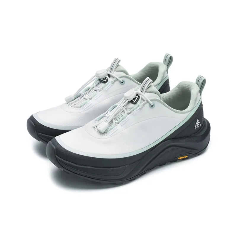FILA WOLF Cushioning Wear-Resistant Low-Top Running Shoes Women's Standout White Asphalt Gray-2