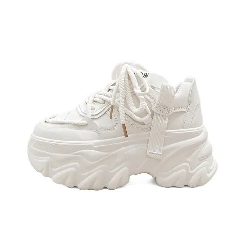 A Poinsettia Princess Low Top Chunky Sneakers Women's