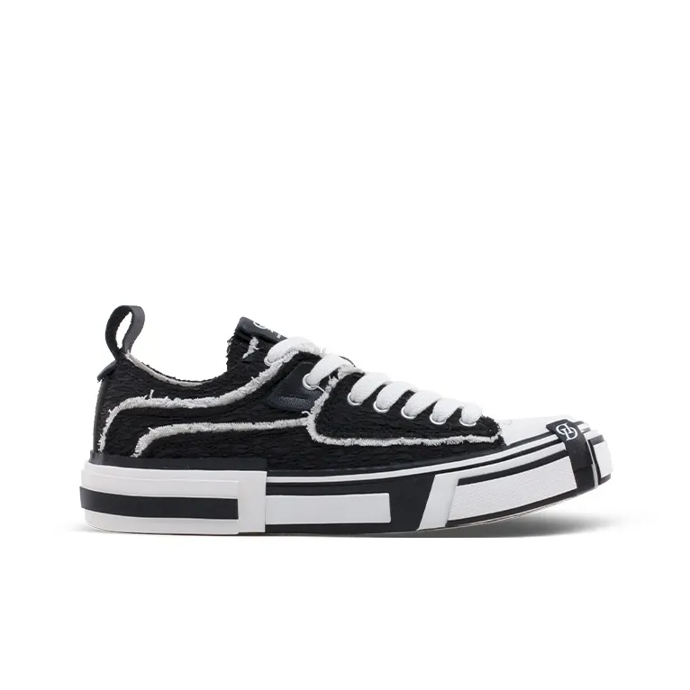 Daisy Fellowes Chocolate Series Low-Top Skateboard Shoes Unisex Chanel-Inspired Black-2