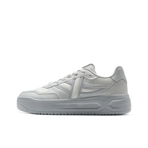 XTEP Air Force One Lightweight Wear-Resistant And Slip-Resistant Low-Top Skateboard Shoes Women's Gray White