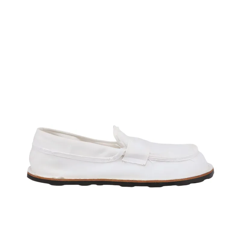 MOSCHINO Round Toe Slip On Loafers-1