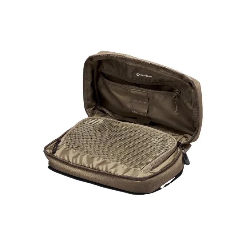 Lululemon Water-Resistant Fabric Toiletry Bags Storage Bags Unisex Brown-1