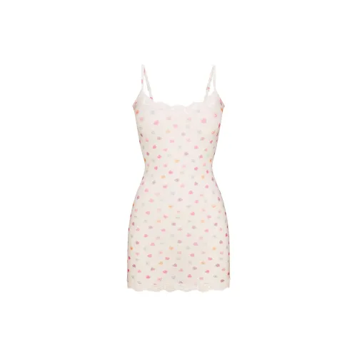 Skims Valentine's Day Collection Slip Dresses Women's MARBLE CANDY HEART PRINT/Marble Candy Heart Print