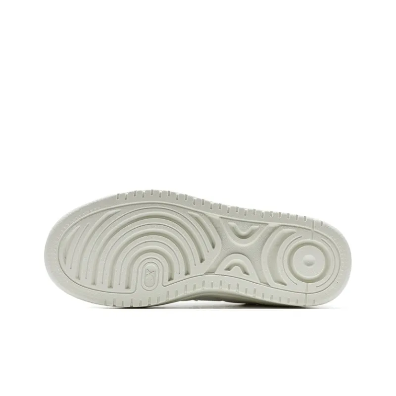 XTEP Air Force One Lightweight Slip-Resistant Coverage Low-Top Skateboard Shoes Women's White Green Apricot-5