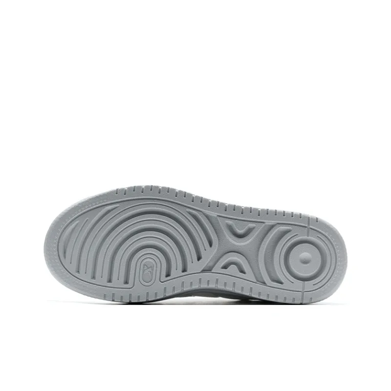 XTEP Air Force One Lightweight Wear-Resistant And Slip-Resistant Low-Top Skateboard Shoes Women's Gray White-5