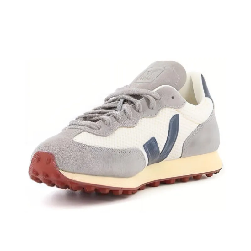 VEJA Logo-patch Low-top Sneakers-3
