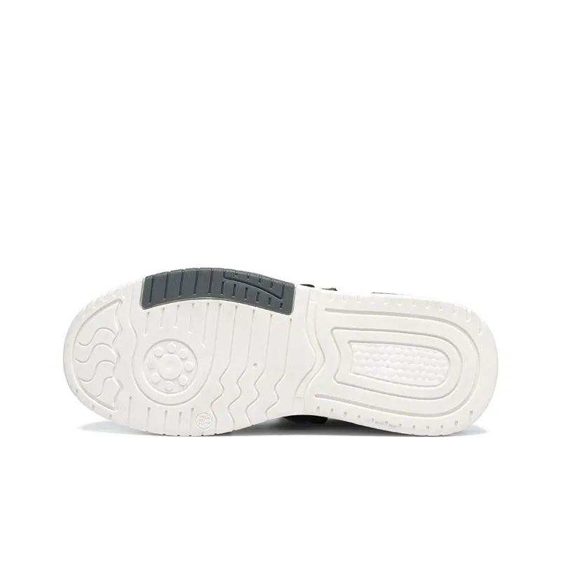 Warrior Wear-Resistant Lightweight Height Increasing Low-Top Skateboard Shoes Unisex-12