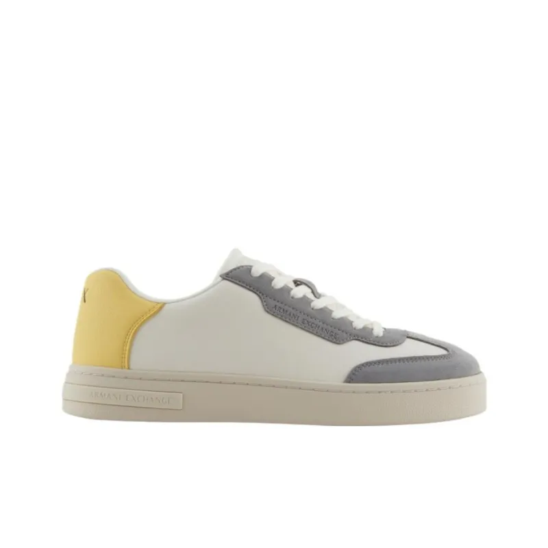 ARMANI EXCHANGEAE New Year Limited Edition Low Top Skateboard Shoes Men's Ecru-1