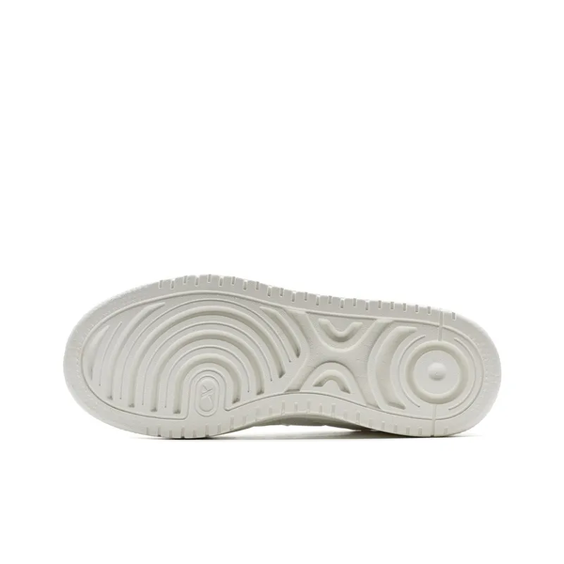 XTEP Air Force One Lightweight Wear-Resistant And Slip-Resistant Low-Top Skateboard Shoes Men's White Gray-5
