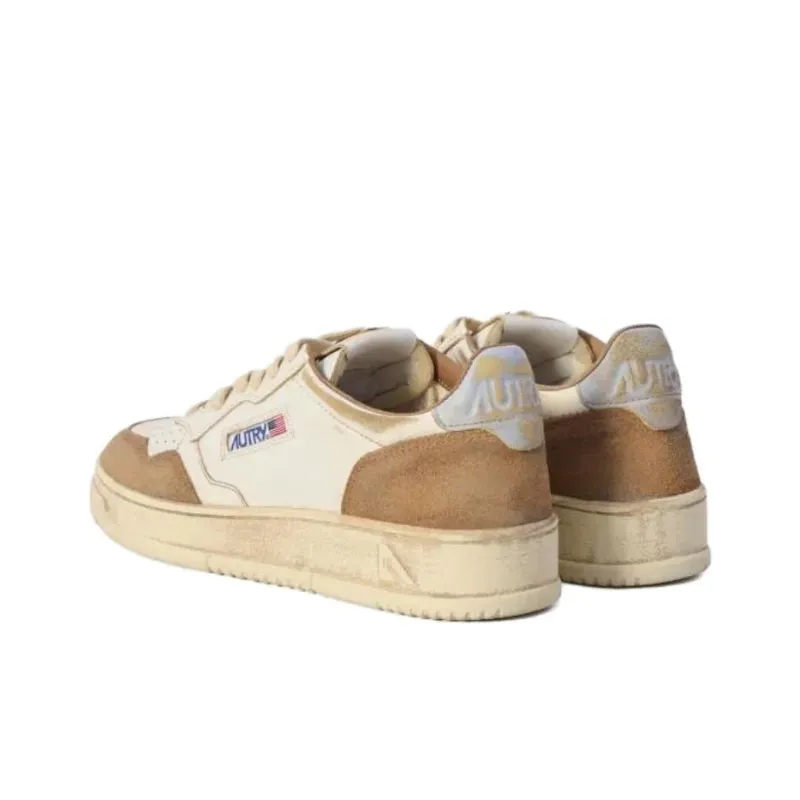 AUTRY Medalist Super Vintage Low Top Sneakers-3