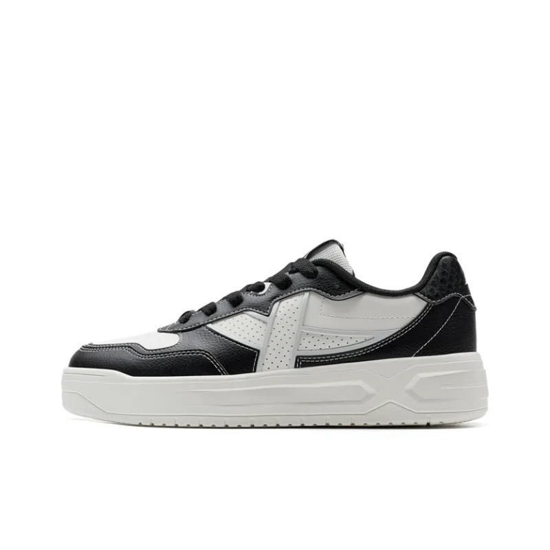 XTEP Air Force One Coverage Slip-Resistant Support Low-Top Skateboard Shoes Men's Black White-0