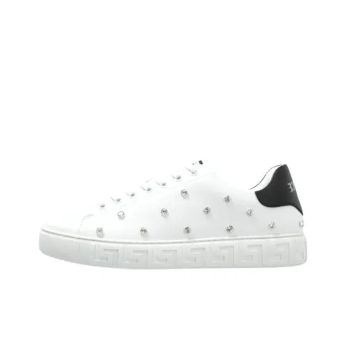 FANSIZHE Low Top Skateboard Shoes Women's White