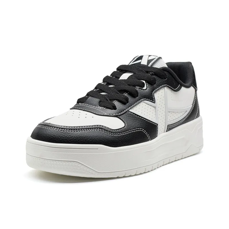 XTEP Air Force One Coverage Slip-Resistant Support Low-Top Skateboard Shoes Men's Black White-1