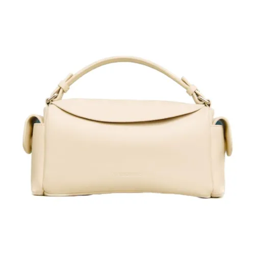THE YELLOW SHOP Cow Leather Pillow Bag Shoulder Bag Crossbody Bag Handbag Medium Size Women's Cream White