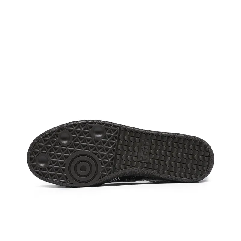 IFXRN x VOIT Anti-Slip And Wear-Resistant Lightweight Low-Top Skateboard Shoes Unisex Black White-5