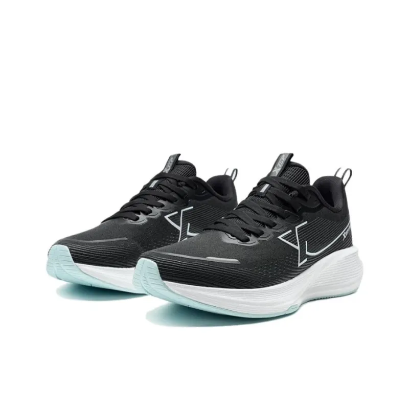 XTEP Kunpeng Wear-Resistant Balance Rebound Low-Top Casual Trail Running Running Shoes Women's Black-2