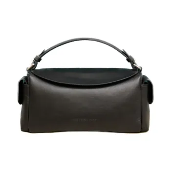 THE YELLOW SHOP Top Grain Cow Leather Shoulder Bag Crossbody Bag Handbag Medium Size Women's Classic Black