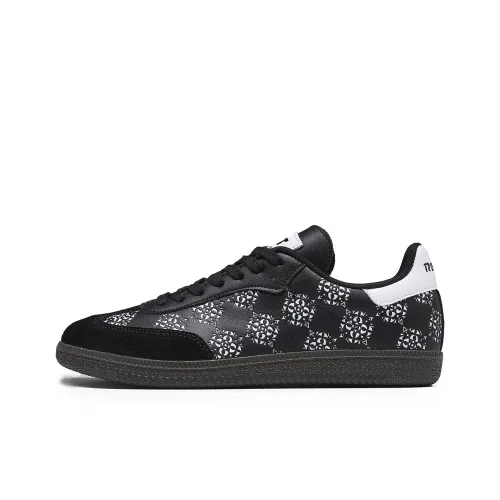 IFXRN x VOIT Anti Slip And Wear Resistant Lightweight Low Top Skateboard Shoes Unisex Black White