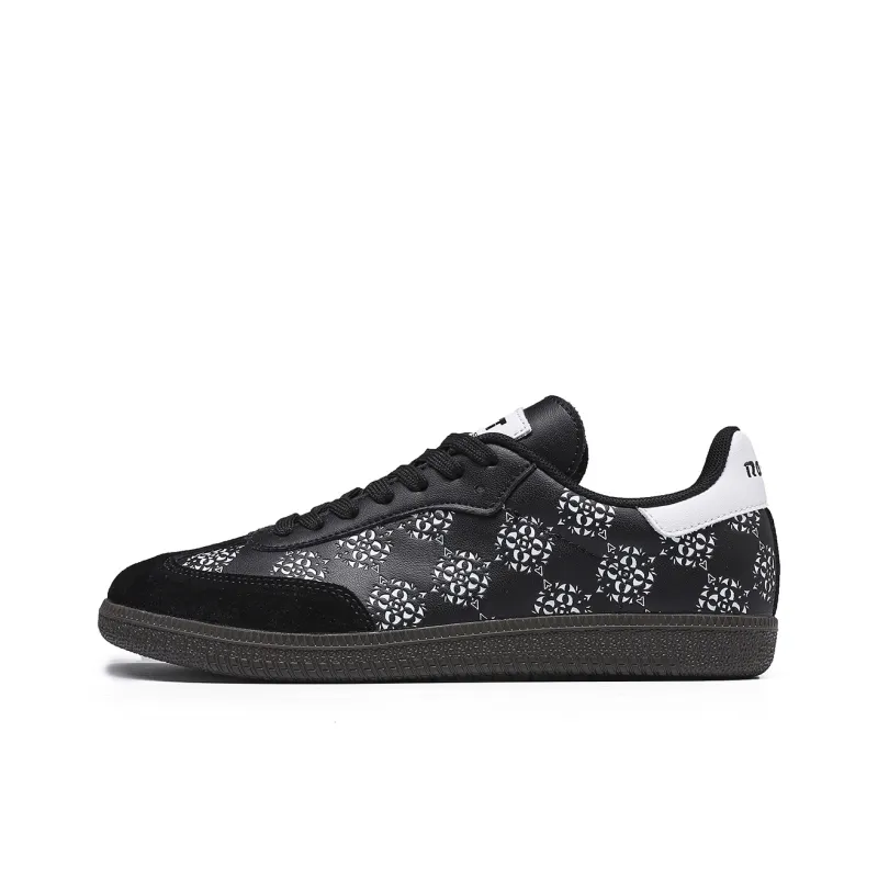 IFXRN x VOIT Anti-Slip And Wear-Resistant Lightweight Low-Top Skateboard Shoes Unisex Black White-0