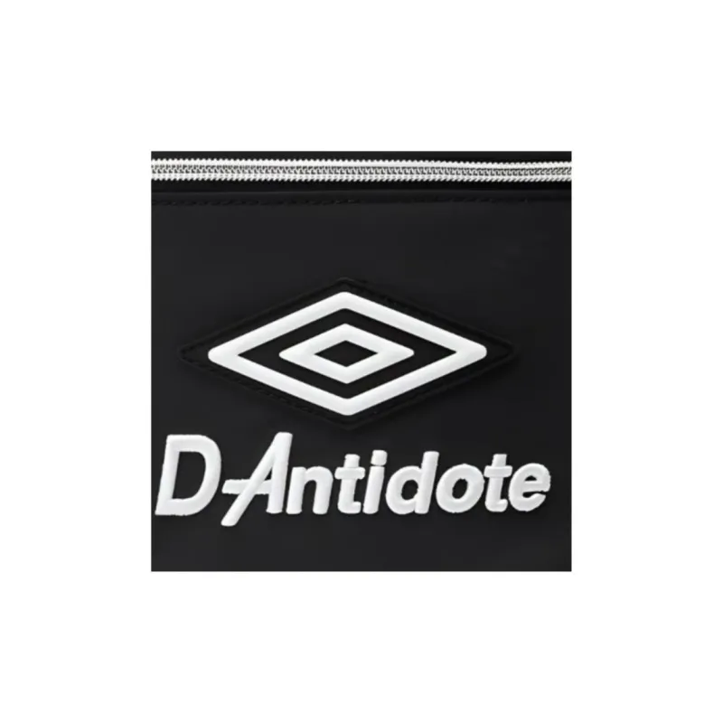 Umbro Polyester Fanny Pack Regular Unisex Gaze Black-4