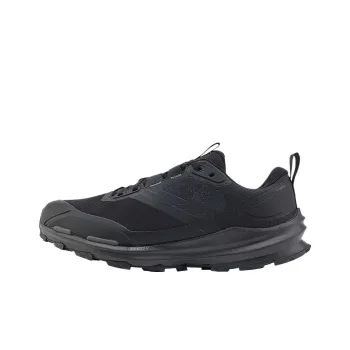THE NORTH FACE FASTPACK Slip Resistant Low Top Trekking Shoes Women's Cosmic Black