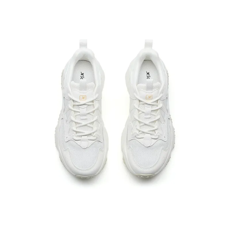 XTEP Nomadic Wear resistant And Lightweight Low Top Casual Shoes Women's Sail White/Light Fruit Green-3