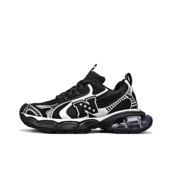 NFL Ultra S Chunky Sneakers Unisex Low Top Black