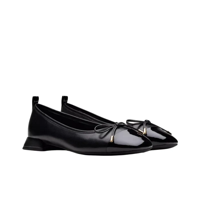 Clarks Ubree 15 Poppy Casual Single Shoes 1.5cm Women's Black-1