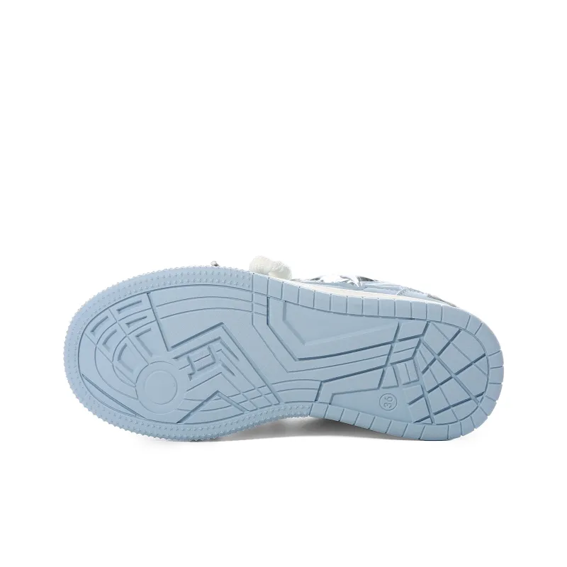 Lovely You Lightweight Anti-Slip Low-Top Skateboard Shoes Women's Light Blue-4