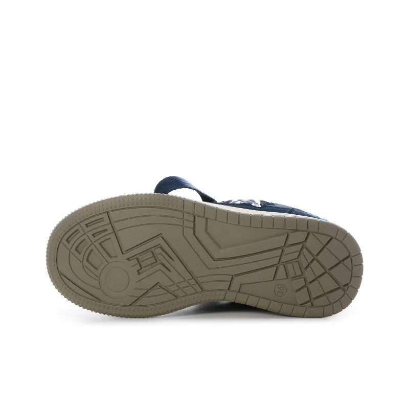 Lovely You Lightweight Anti Slip Low Top Skateboard Shoes Women's-20
