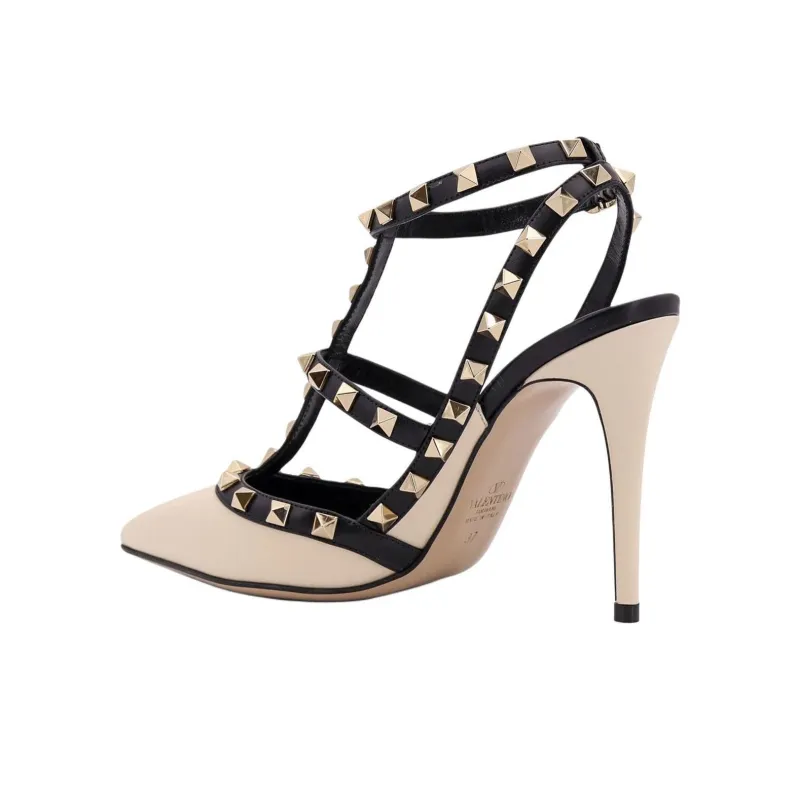 Valentino Garavani Rockstud Pointed Toe Pumps-3