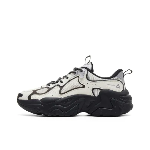 PEAK Cushioning Rebound Height Increasing Wear Resistant Slip Resistant Low Top Casual Shoes Women's White Black