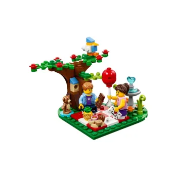 LEGO Romantic Valentine Picnic Set Valentine