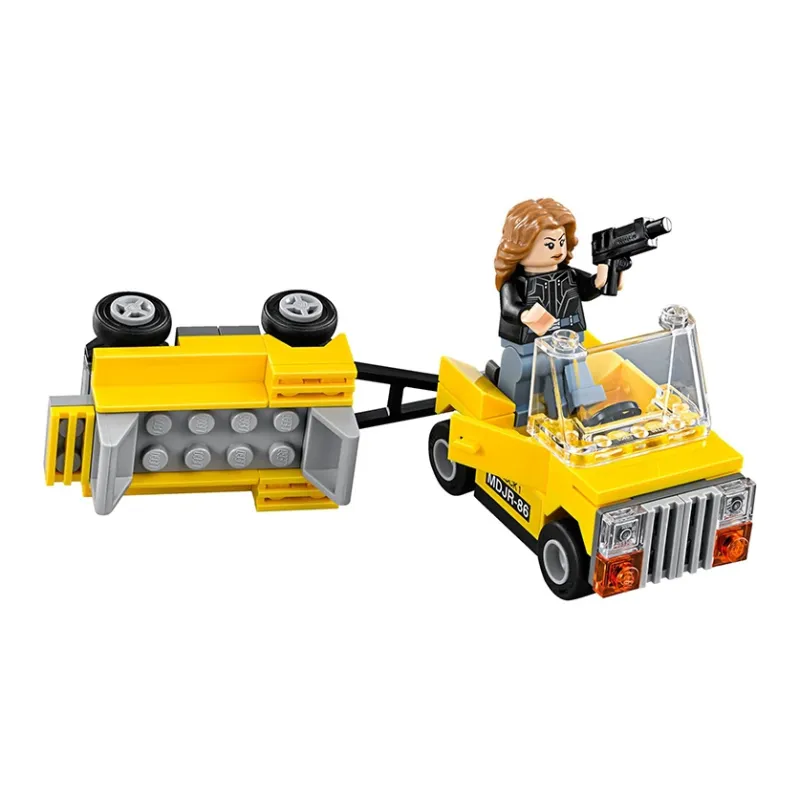 LEGO Super Hero Collection Marvel The Avengers Airport Battle Building Blocks 76051-2