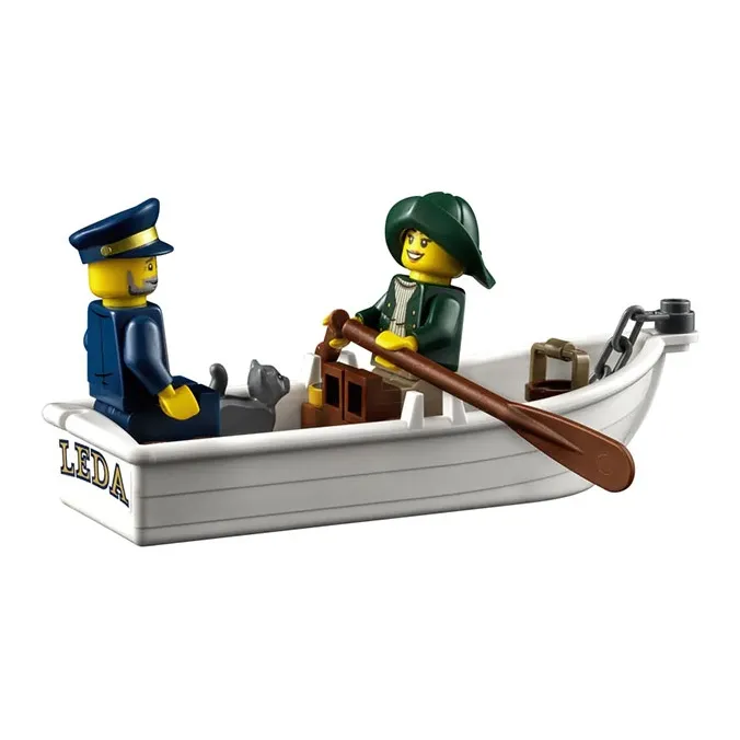 LEGO Motorized Lighthouse Building Blocks 21335-7