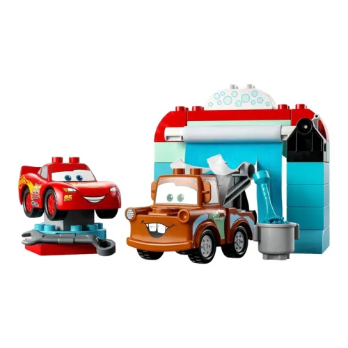 LEGO Lightning McQueen & Mater's Car Wash Fun Building Blocks 10996
