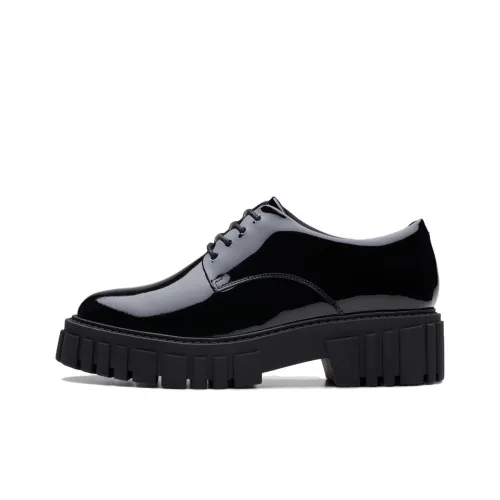 Clarks Page Walk Casual Single Shoes 4.5cm Women's Black