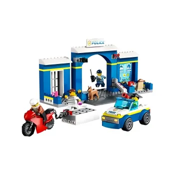 LEGO City Collection Police Station Chase Building Blocks 172 60370