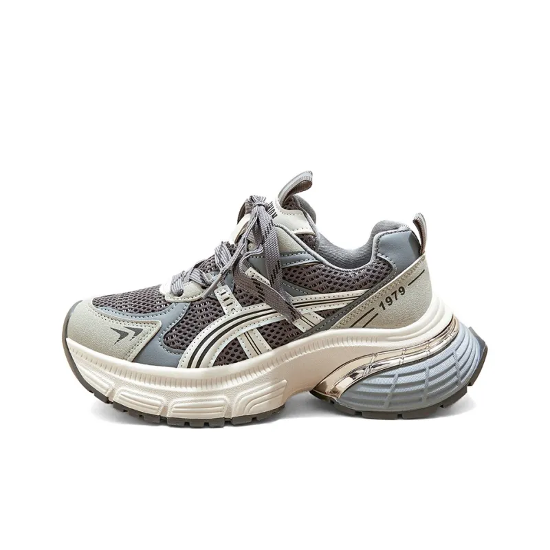 A Poinsettia Princess Low Top Chunky Sneakers Women's-0