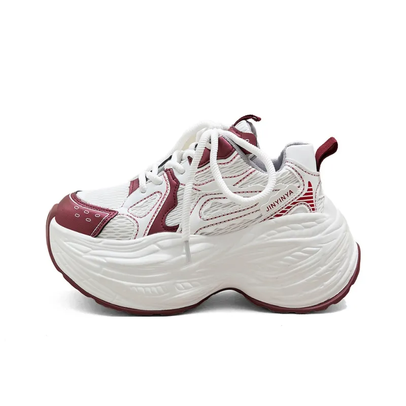 A Poinsettia Princess Low-Top Chunky Sneakers Women's-9