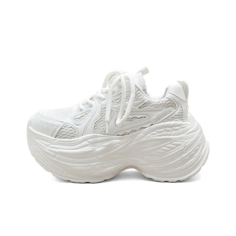 A Poinsettia Princess Low-Top Chunky Sneakers Women's-0