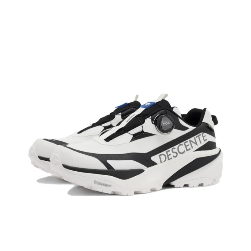 DESCENTE SKI STYLE Wear resistant And Waterproof Low Top Hiking Shoes Unisex Black White-1